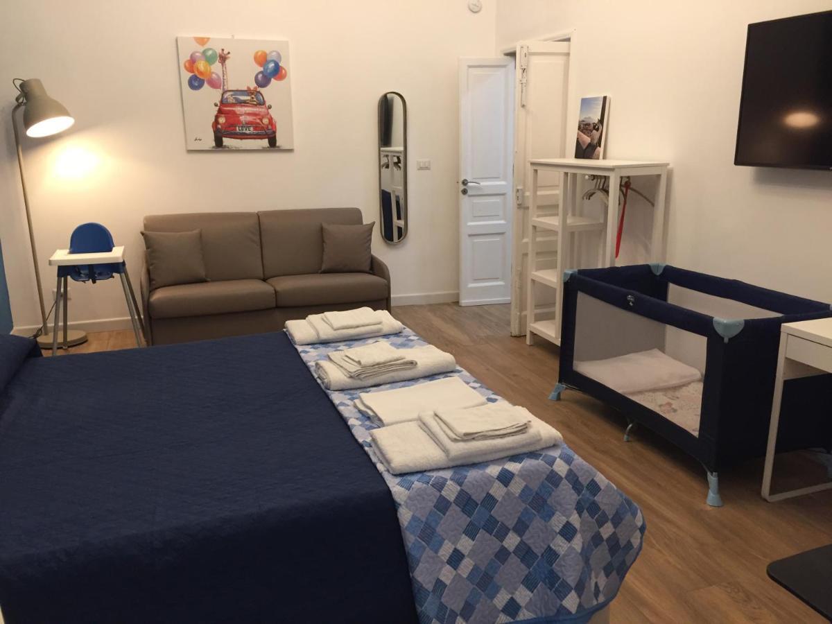La Casa Di Noa In The Heart Of Vomero Naples